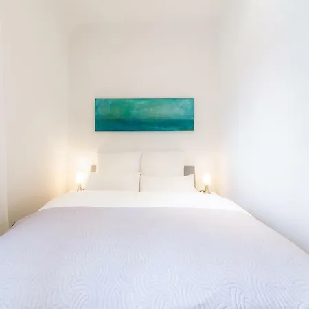 Appartement 229 *